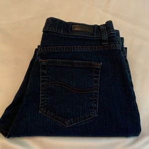 LEE Relaxed Fit, Size 12 Short